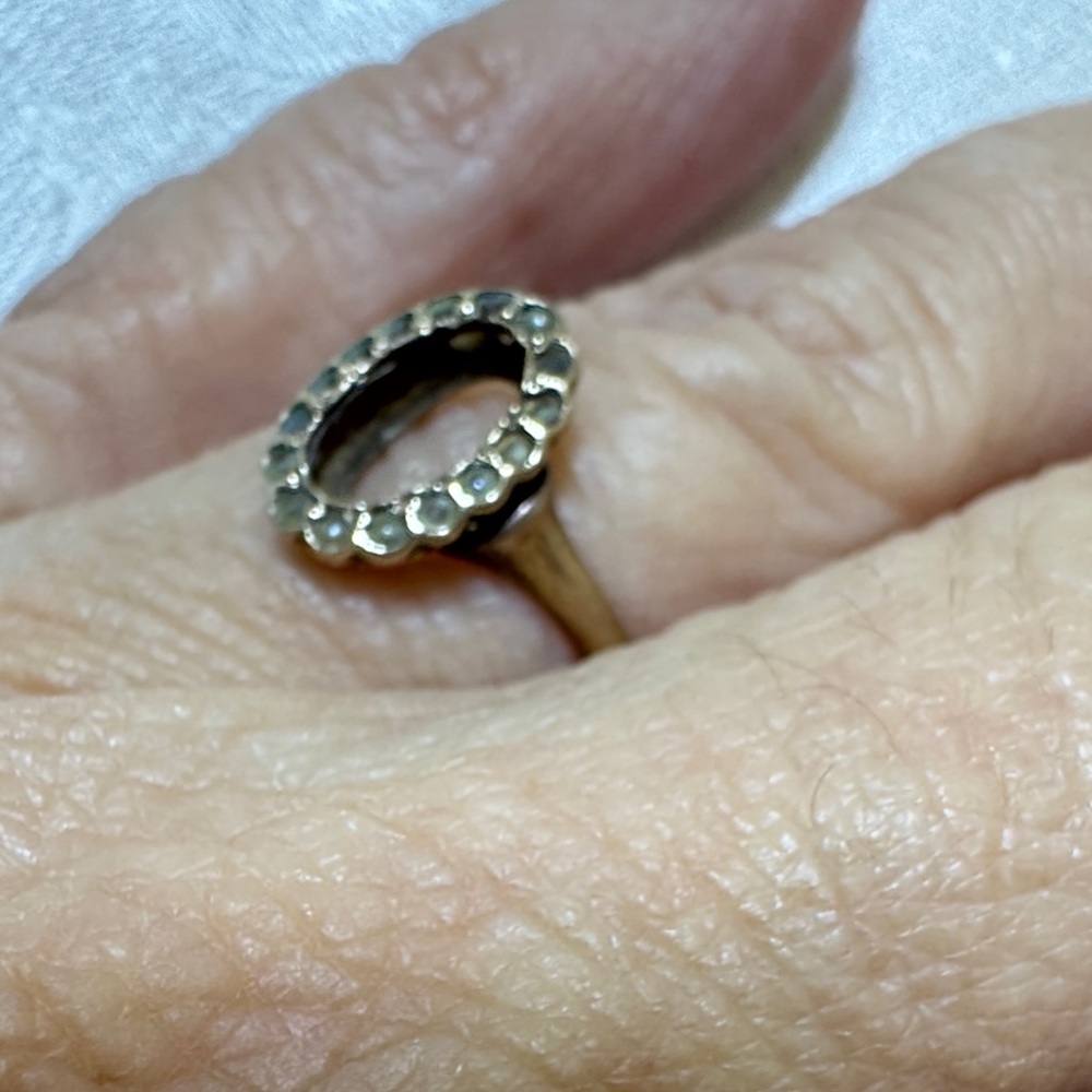 Elegant Gold-Tone Ring